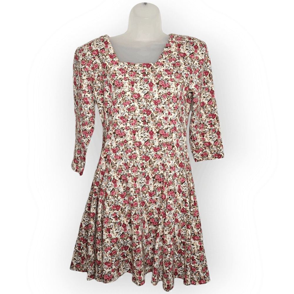 Champagne West Vintage 80s Floral Skater Mini Dress size 9/10